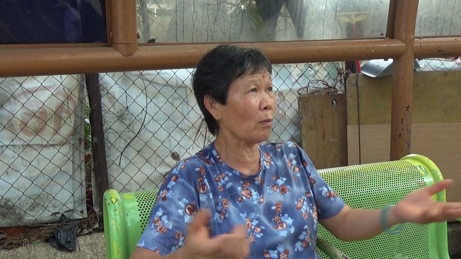 顯徑邨街坊黃女士