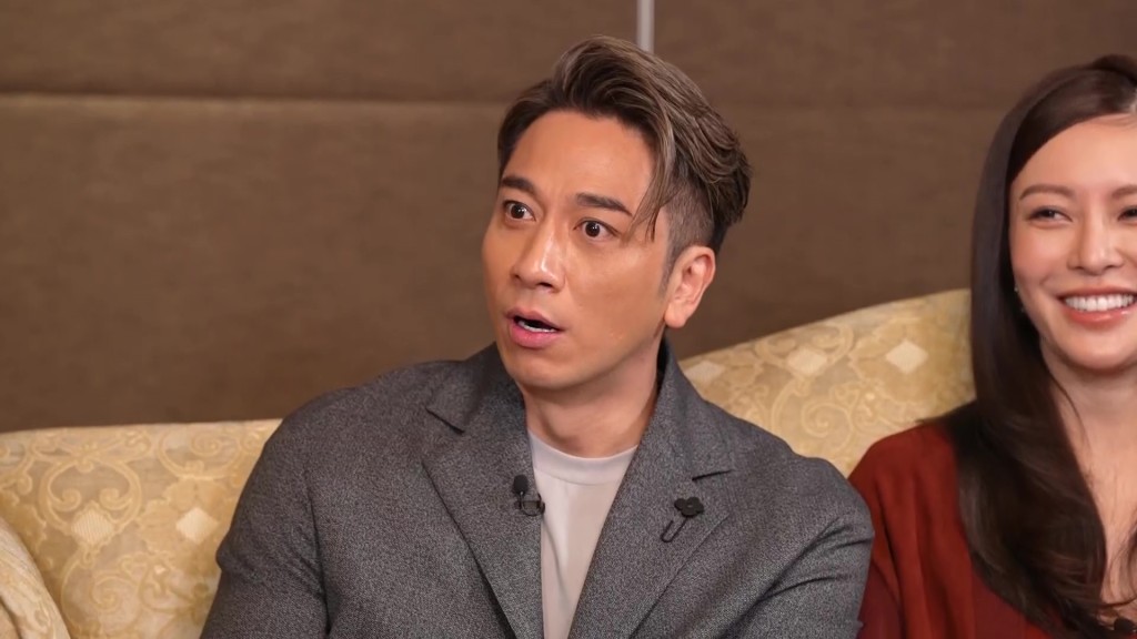 吳卓羲被追問與張曦雯的緋聞傳聞，神情驚訝又投入地回應主持提問。