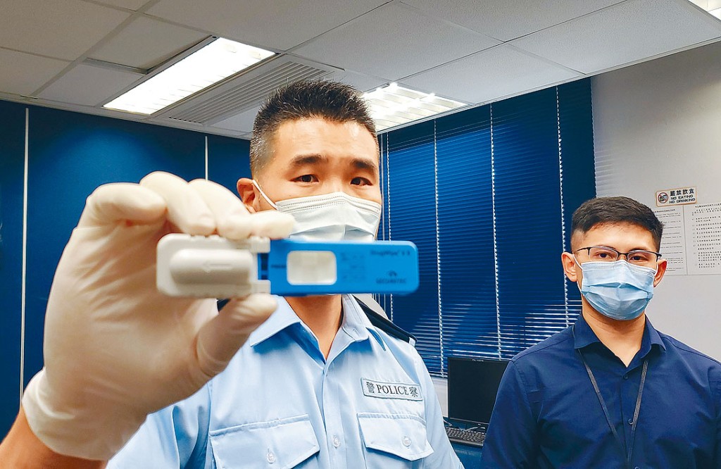 快速口腔液测试仪器令「毒驾」司机无所遁形。