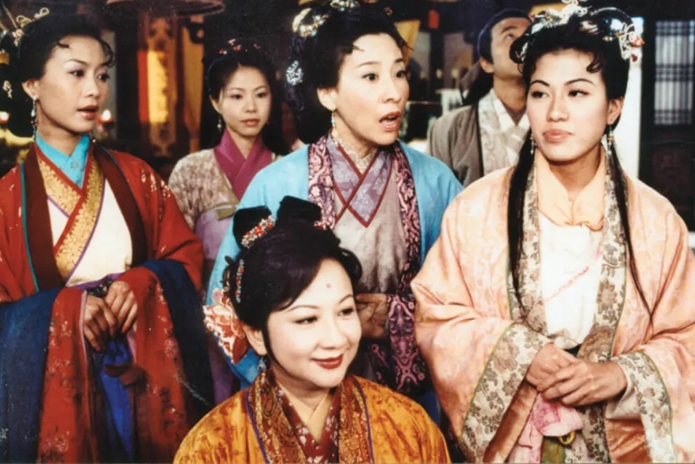 林漪娸在2001年播出的處境劇《皆大歡喜》中飾演雲影姬。
