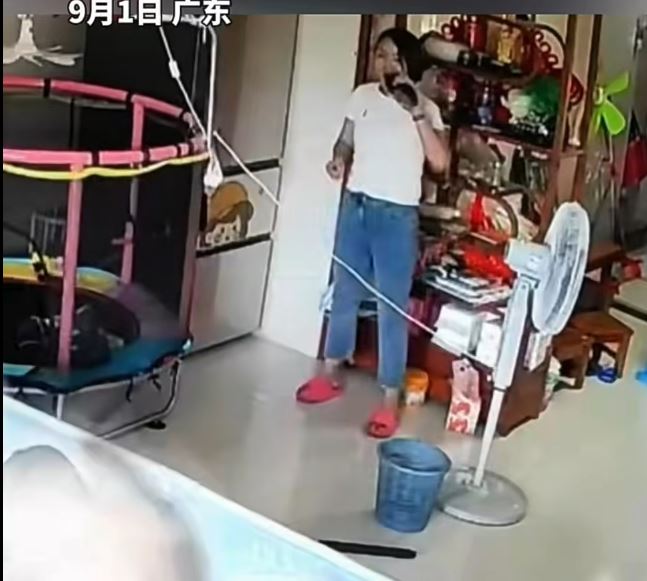 廣東有婦人飲冰可樂卻在嘴中爆炸受傷。