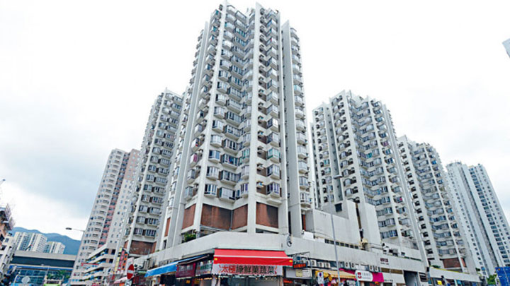 14個強檢地點包括金禧花園1座。資料圖片