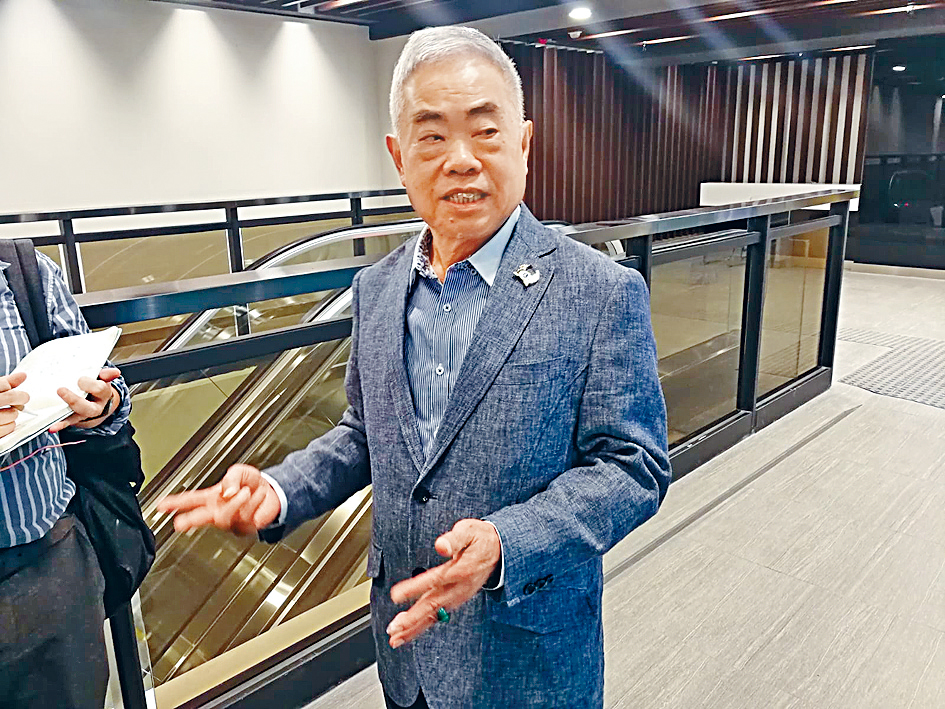 83歲的朱國基,近日購入葵涌地標工廈收租。 83歲的朱國基,近日購入葵涌地標工廈收租。