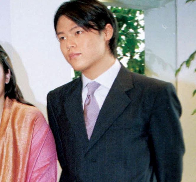 胡國興幼子胡雅倫日前涉打傷同居女友。