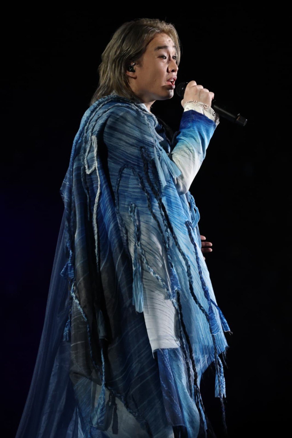 Jer形容《記憶倒行》代表希望。