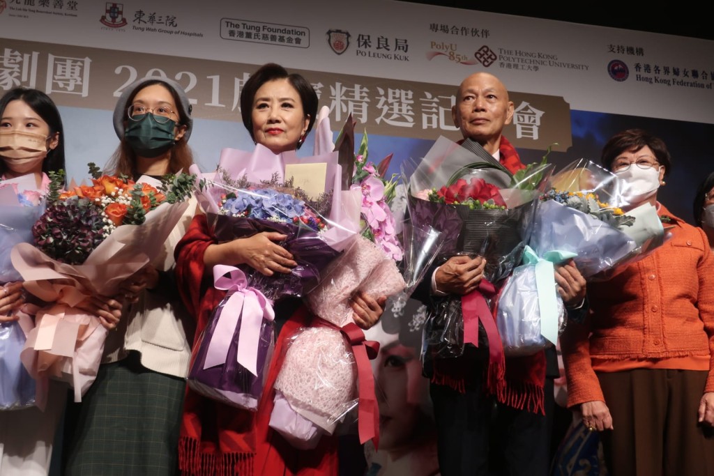家英哥自爆日前演出後腿部抽筋,未來會少演武場戲。