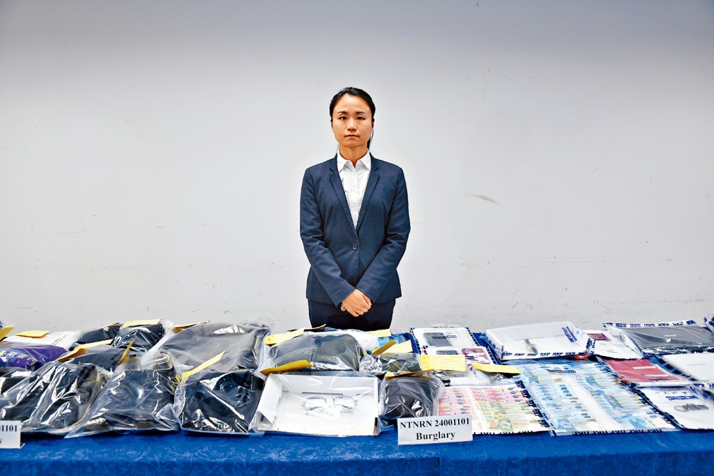 高級督察劉詠琳講述連環爆竊案詳情。