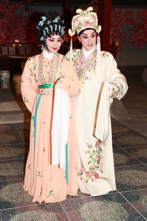 梁心怡形容蓋鳴暉在藝術上的指導外,衣食住行也非常照顧,令她感覺溫暖。 梁心怡形容蓋鳴暉在藝術上的指導外,衣食住行也非常照顧,令她感覺溫暖。