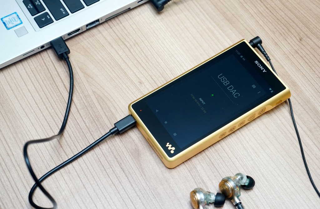 改用通用的USB-C傳輸介面以外,還可充當USB-DAC連接電腦等裝置。 改用通用的USB-C傳輸介面以外,還可充當USB-DAC連接電腦等裝置。