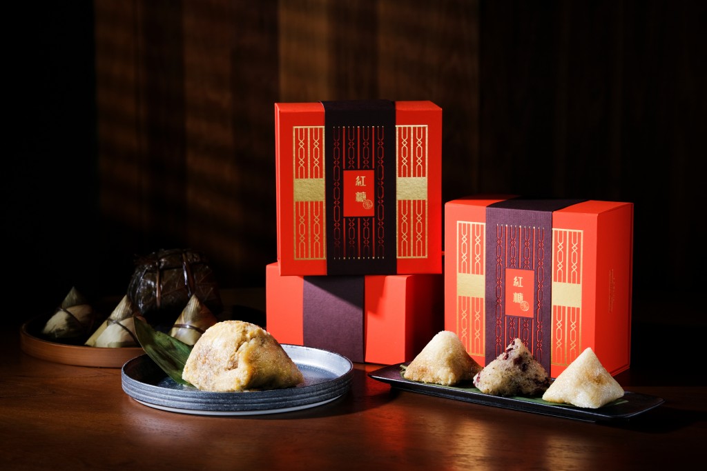 （左）紅糖端陽糭子系列，包括：紅糖品味禮盒（三件裝） 、紅糖金華火腿瑤柱裹蒸粽