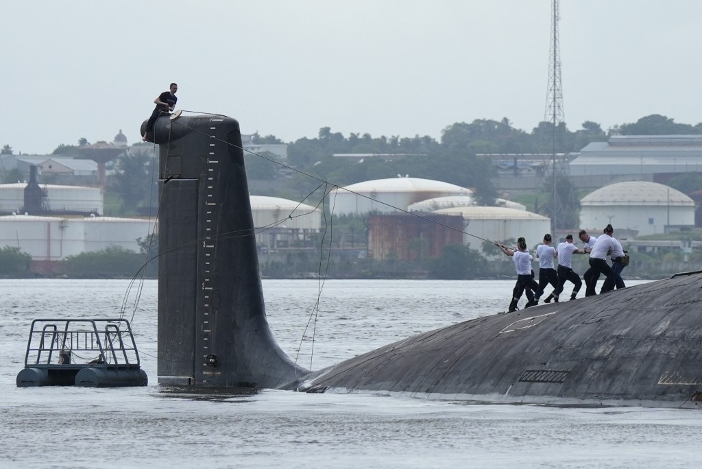 俄羅斯核動力潛艇「喀山號」也到訪古巴。路透社