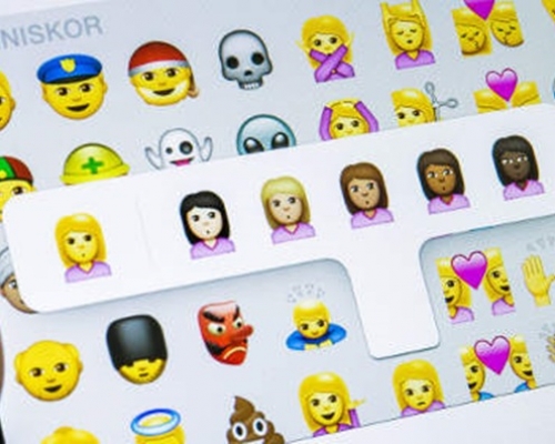 2017年最流行嘅emoji,你估吓係邊個?