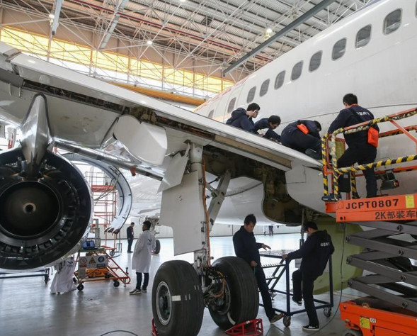 C919大型客机首架机通过首飞放飞评审。