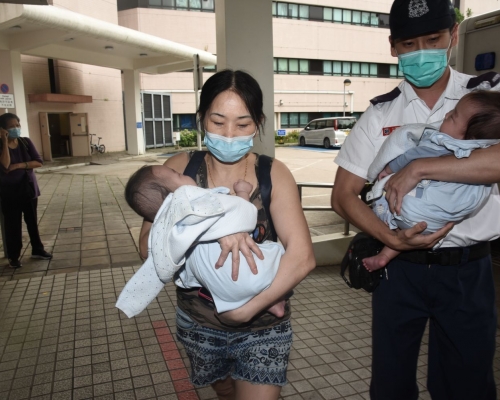男嬰轉送那打素醫院。