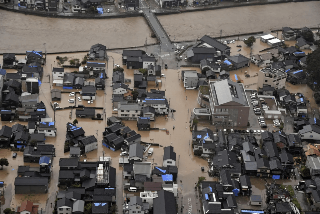 2024 年 9 月 21 日星期六，石川县轮岛市暴雨后被洪水淹没的地区。美联社