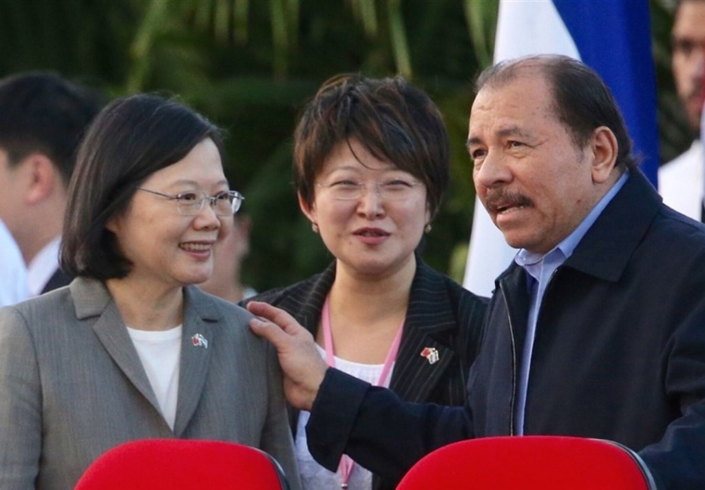 台湾蔡英文总统（左）曾于2017年出席尼加拉瓜总统奥尔特加的就职典礼。