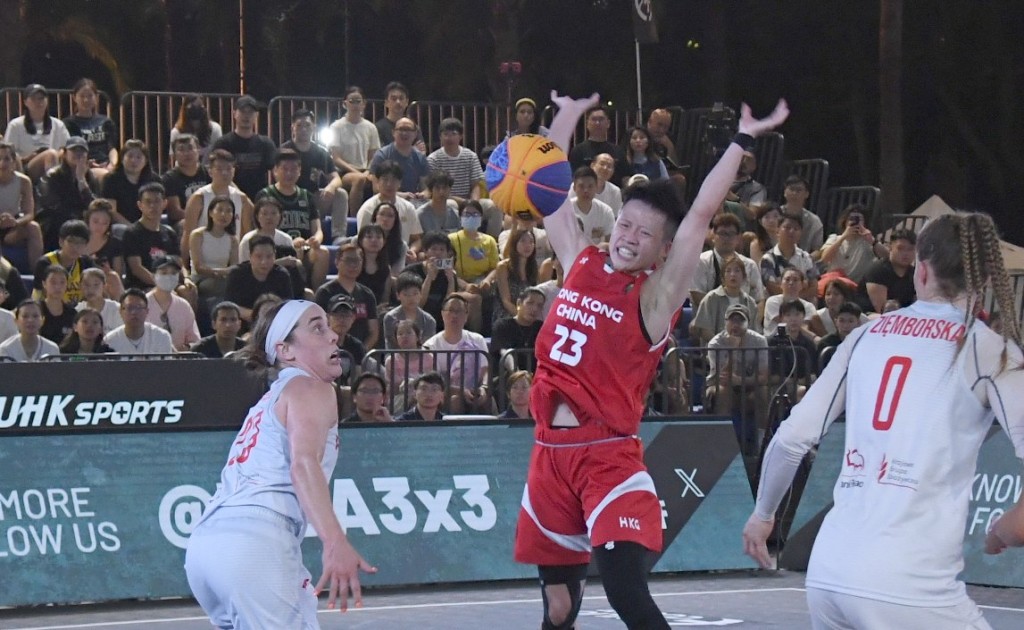  FIBA 3x3 籃球巴黎奥運資格賽，香港女子隊惡鬥波蘭。 吳家祺攝
