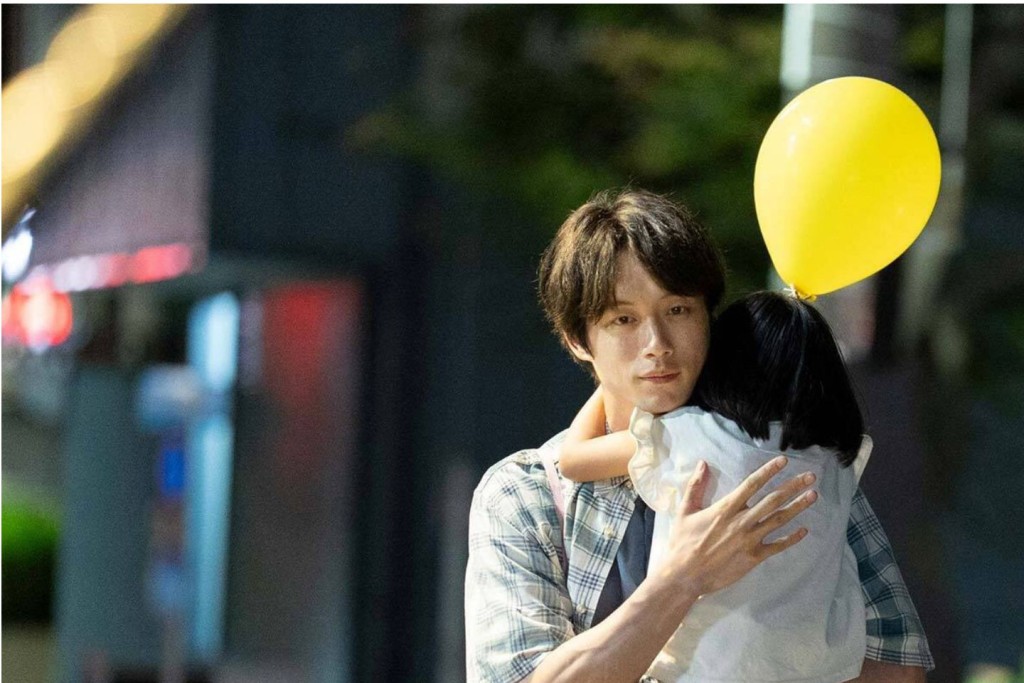 坂口健太郎主演新片《我不認識你》上月底在日本上映。 坂口健太郎主演新片《我不認識你》上月底在日本上映。