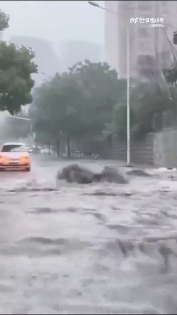 武漢暴雨情況。 武漢暴雨情況。