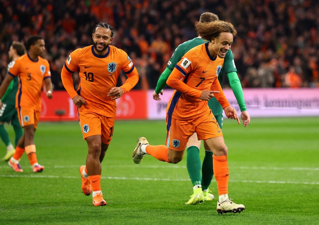 荷兰取得明年世界杯决赛周入场券。路透社