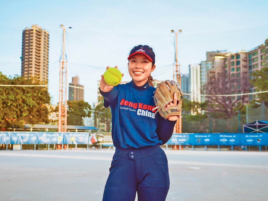 香港女子壘球代表隊投手劉雪汶希望在今年名古屋亞運舞台上，展示港隊的實力。