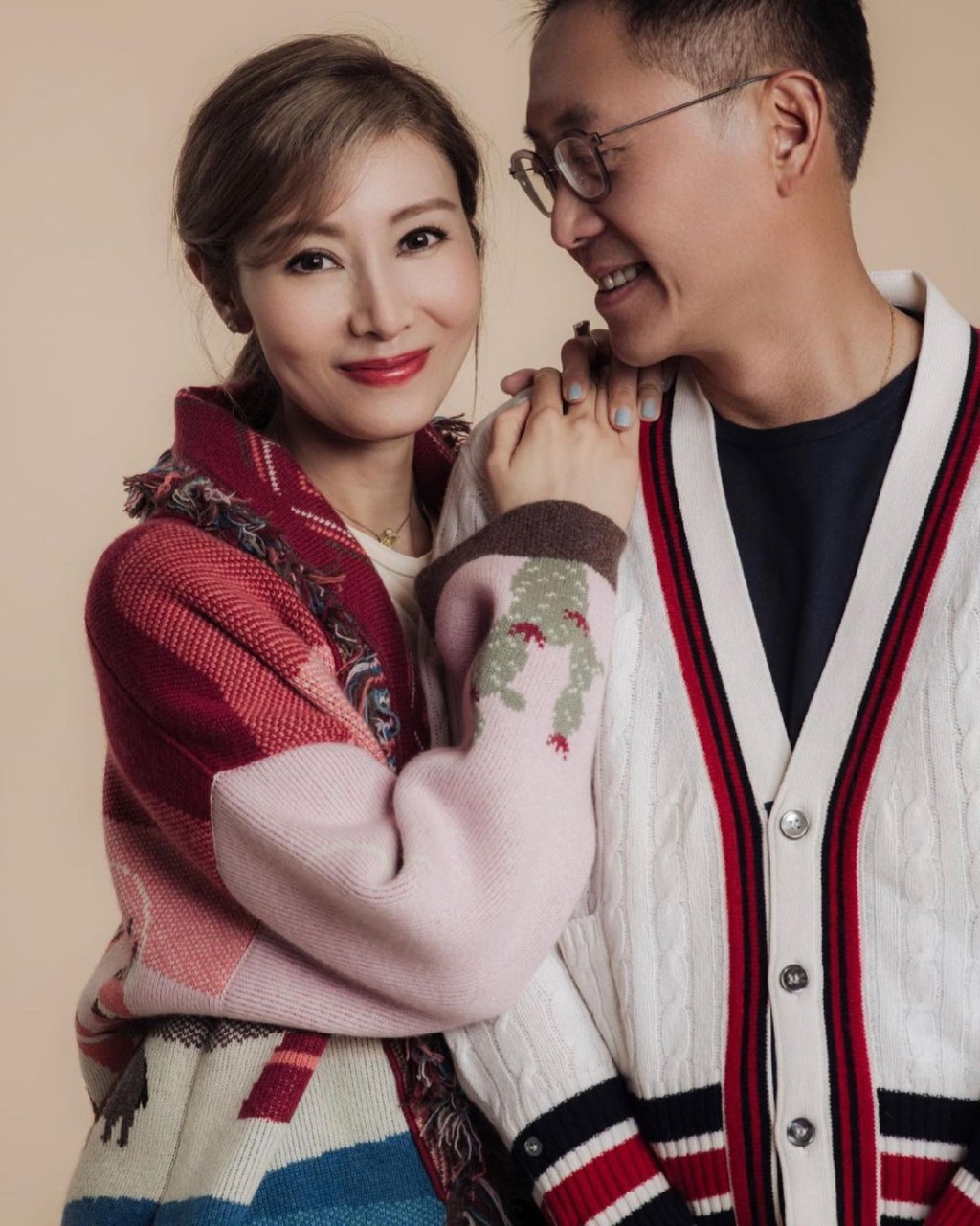 李嘉欣與許晉亨結婚13年，愈嚟愈高調晒恩愛。