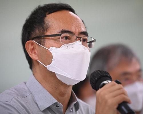 馮偉華說,誰應為教協解散負責,社會和會員自有定論。
