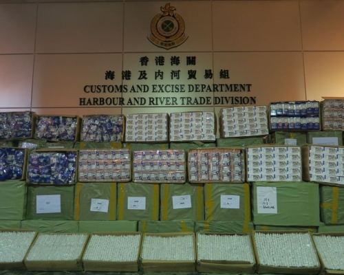 海關致力打擊節日期間的走私及其他非法活動。政府新聞處圖片