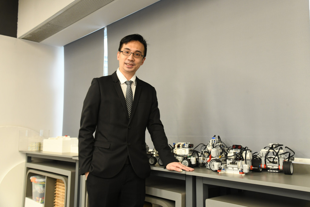 副校長(小學部學與教)李家榮相信,在科創中心內上課,可激發學生創意。 副校長(小學部學與教)李家榮相信,在科創中心內上課,可激發學生創意。