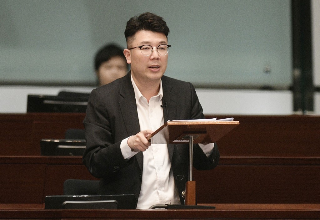 立法會議員劉國勳促請當局全面檢視皇后山邨喉管。資料圖片 立法會議員劉國勳促請當局全面檢視皇后山邨喉管。資料圖片