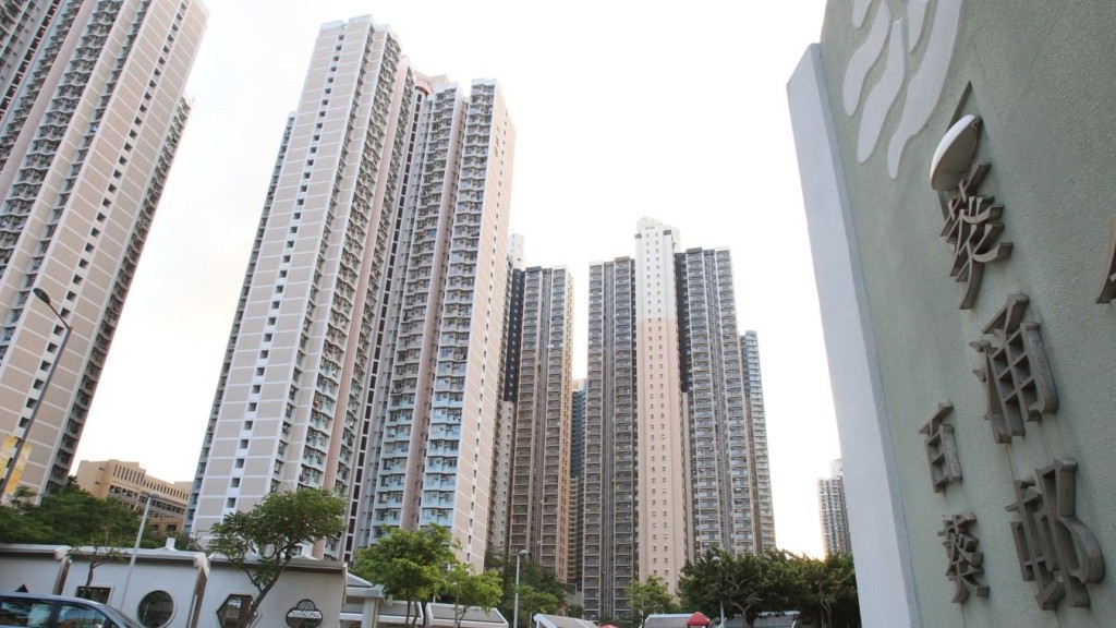 舉報濫用公屋獎︱房委會截止3月底 1200宗舉報符合參加資格 房協截至5月底有11宗舉報參與計劃