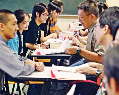 在內地面試的做法近月蔓延至其他行業。資料圖片