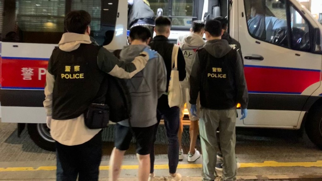 灣仔酒店淪毒窟 警拘3男檢迷姦水可卡因冰毒。警方圖片