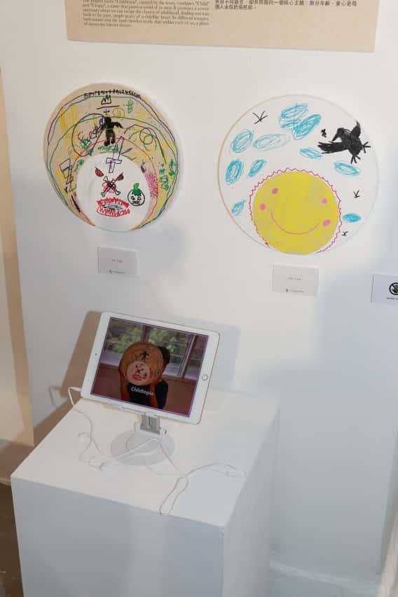 李心潔兩名兒子的畫作。 李心潔兩名兒子的畫作。