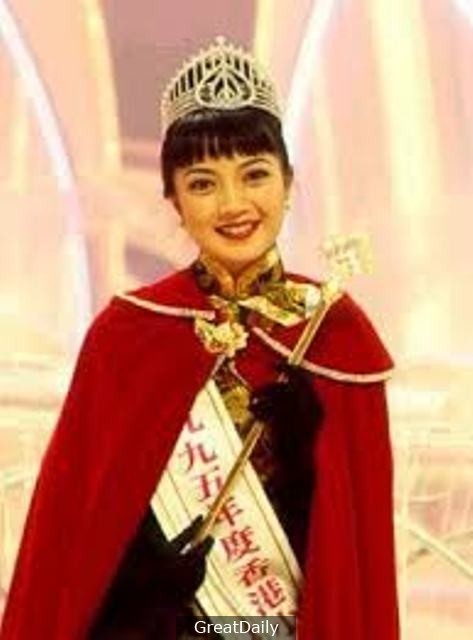 1995年港姐冠軍楊婉儀,為首個獲得真鑽石后冠的港姐。資料圖片