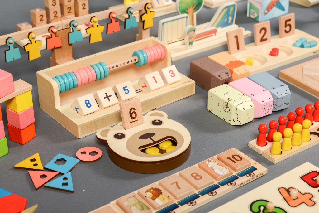PlayFacto Kids實木教材。 PlayFacto Kids實木教材。