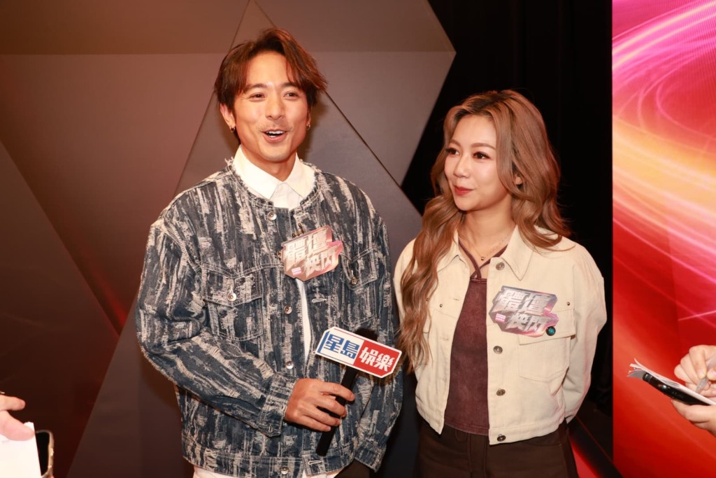 林德信、何雁詩擔任港台節目《體壇快閃》主持人。