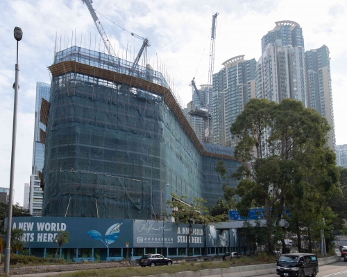 新世界長沙灣甲廈獲金融機構斥12億購3層。