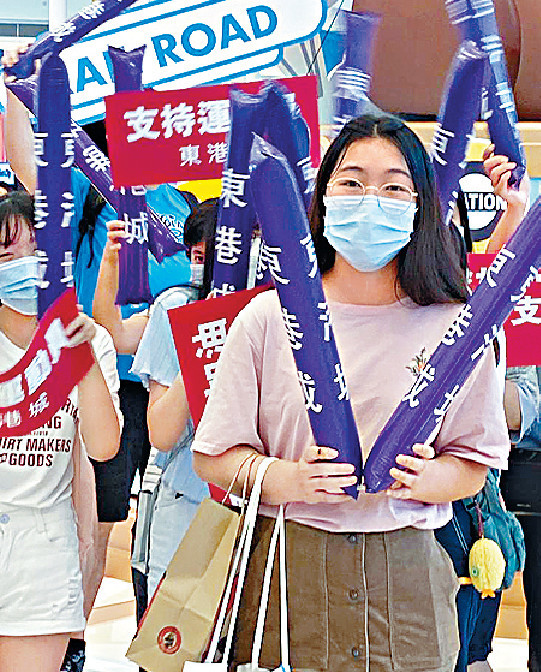 ■何小姐希望運動員帶住香港人精神堅持不放棄。