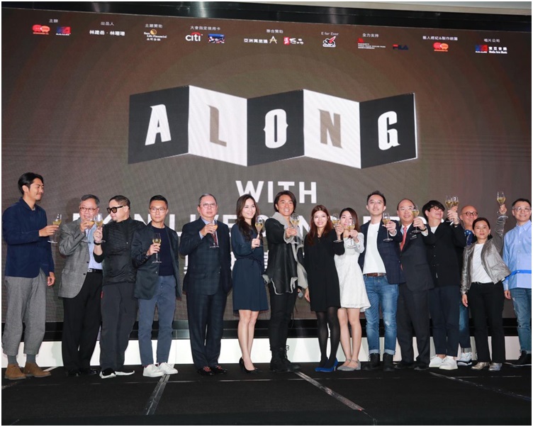 鄭伊健正為演唱會閉關積極練歌和綵排。