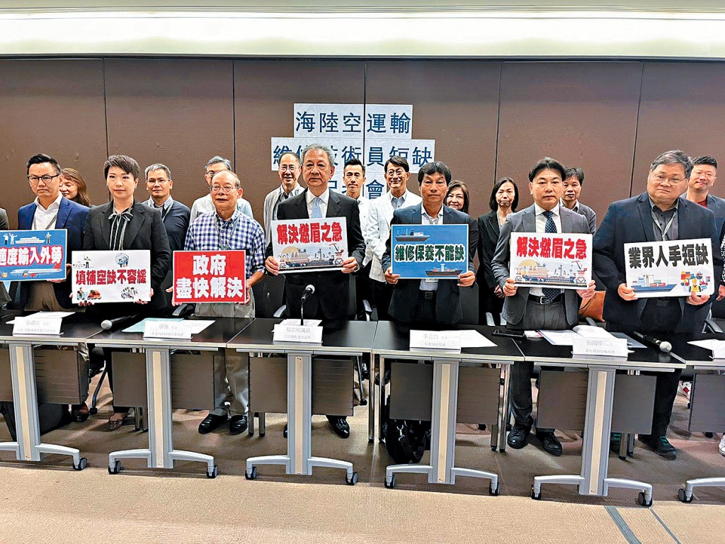 航空業界指飛機維修技術人員短缺,擔心三跑啟用後問題會加劇。