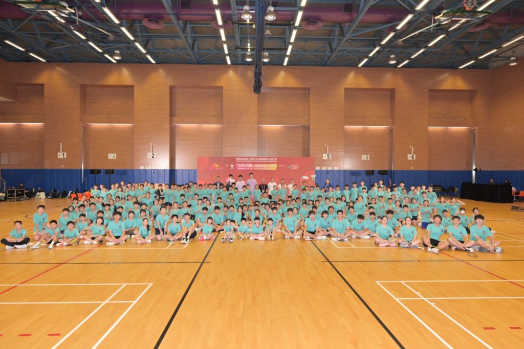 超過200名香港羽毛球青年軍與多位球星於大師班中交流見面。 超過200名香港羽毛球青年軍與多位球星於大師班中交流見面。