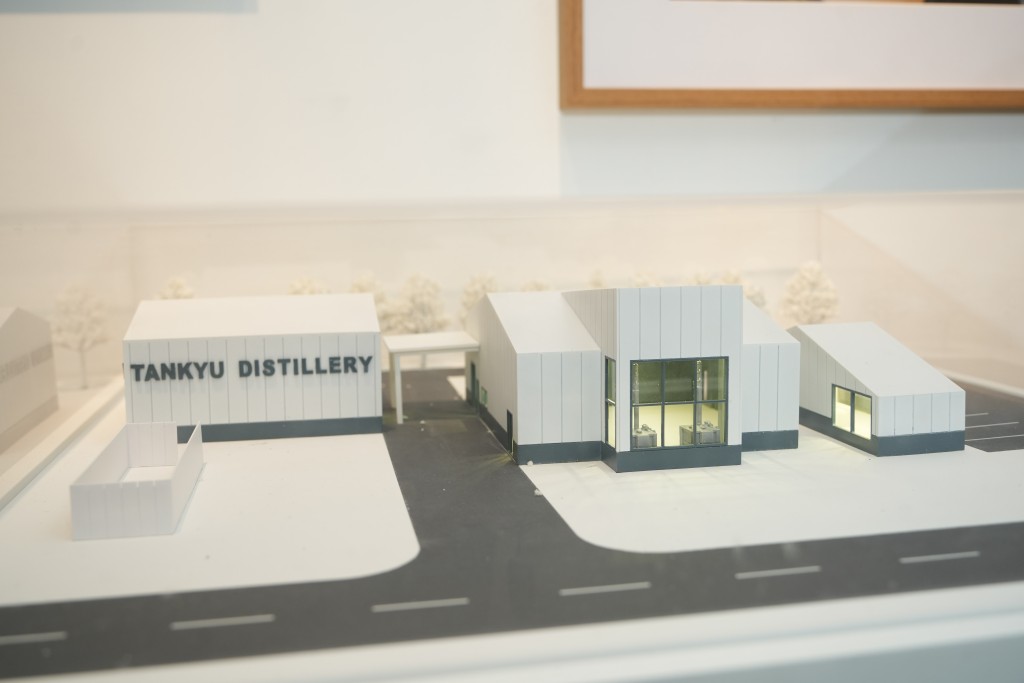 丹丘蒸留所酒廠模型。 丹丘蒸留所酒廠模型。