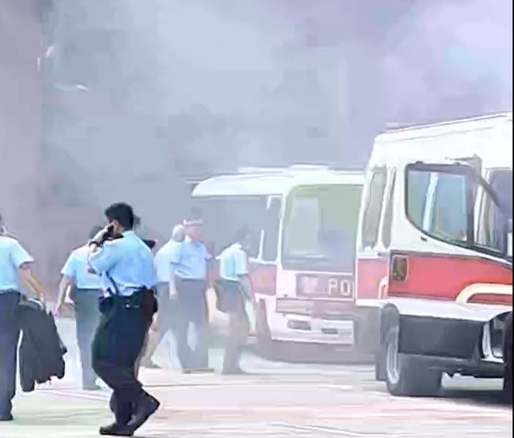 現場濃煙密佈。fb 車cam L(香港群組)截圖