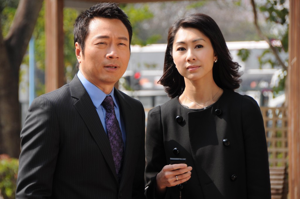 胡定欣2011年參演《法證先鋒III》演一名律師，為上位不惜放棄婚姻。