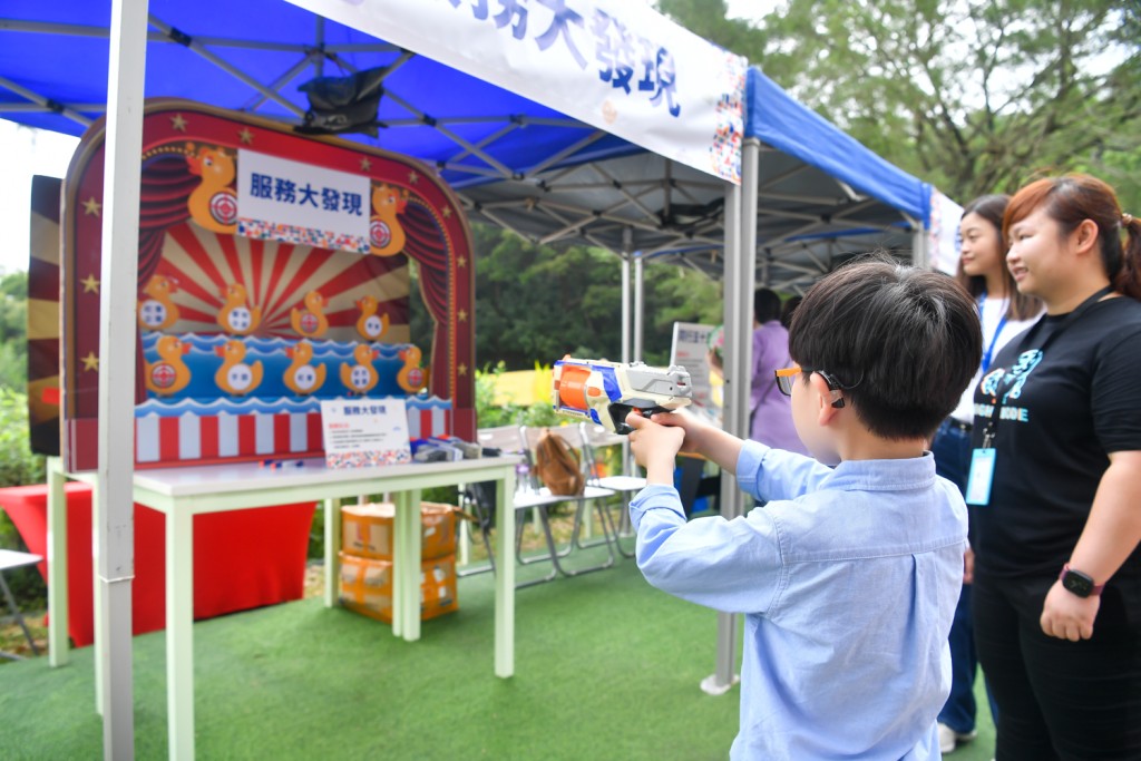 香港聾人福利促進會周日於西貢蕉坑獅子會自然教育中心進行「人工耳蝸慈善基金」啟動儀式暨嘉年華。(受訪者提供)