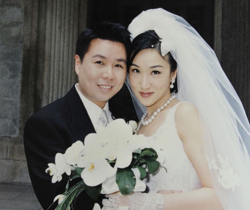 九巴後人雷兆光與太太雷林靜怡結婚25年。