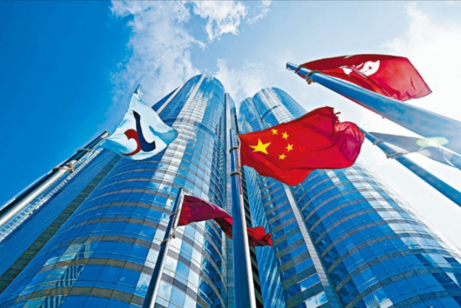 現屆政府積極鞏固及提升香港國際金融中心。資料圖片 現屆政府積極鞏固及提升香港國際金融中心。資料圖片