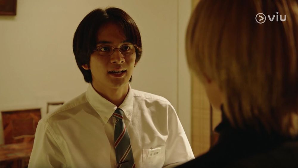 北村匠海客串學藝員「辻浩增」一角。