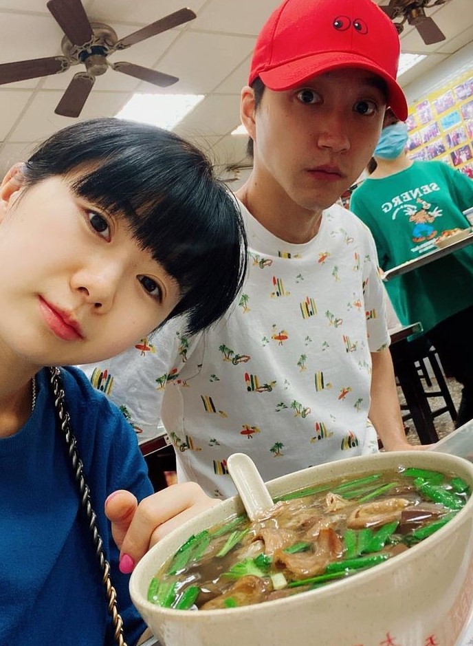 早前宣布已與江宏傑離婚。